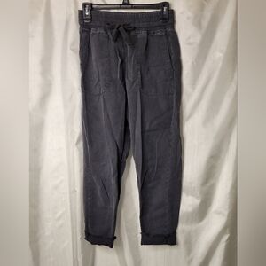 Zara capri cuffed pullon pants, dark gray